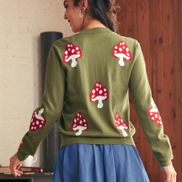 Modcloth Mushroom Cardigan Sweater Olive Green NWT XL Cotton Old Soul Classic - Picture 2 of 7